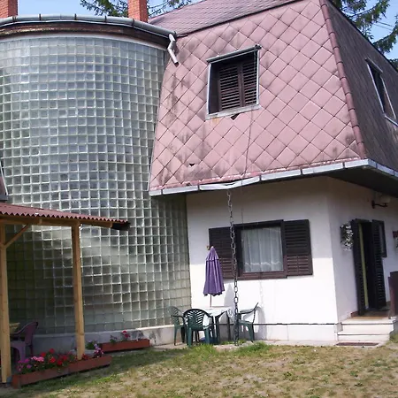 Helikon Panzio Отель типа 